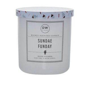 DW Home Sundae Funday Chocolate Sundae Candle